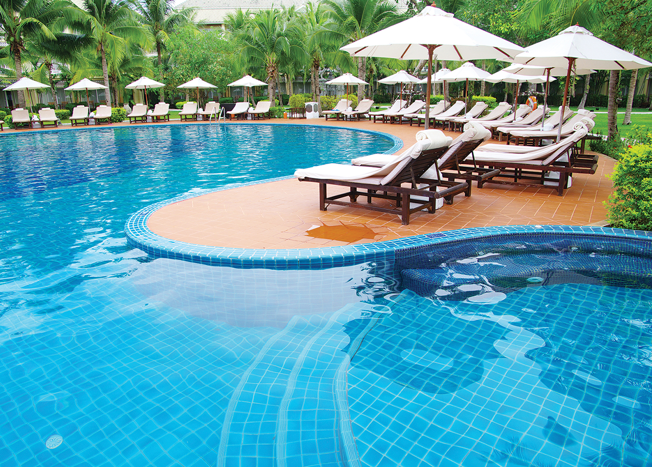 Swimming Pool Overflowing? A Functional & Elegant Drainage Solution